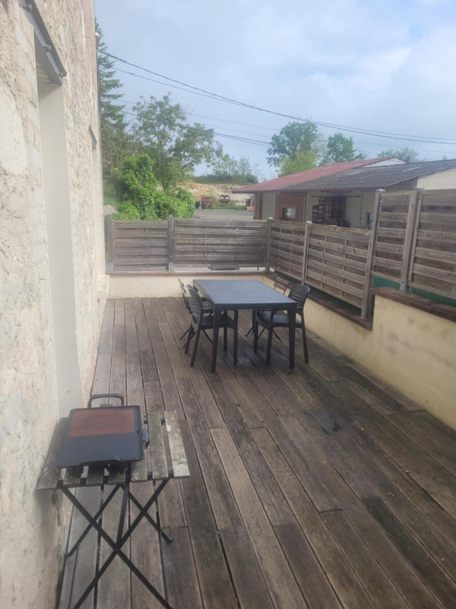 Appartement Cosy Dans Beau Village De Champagne Cormicy Экстерьер фото
